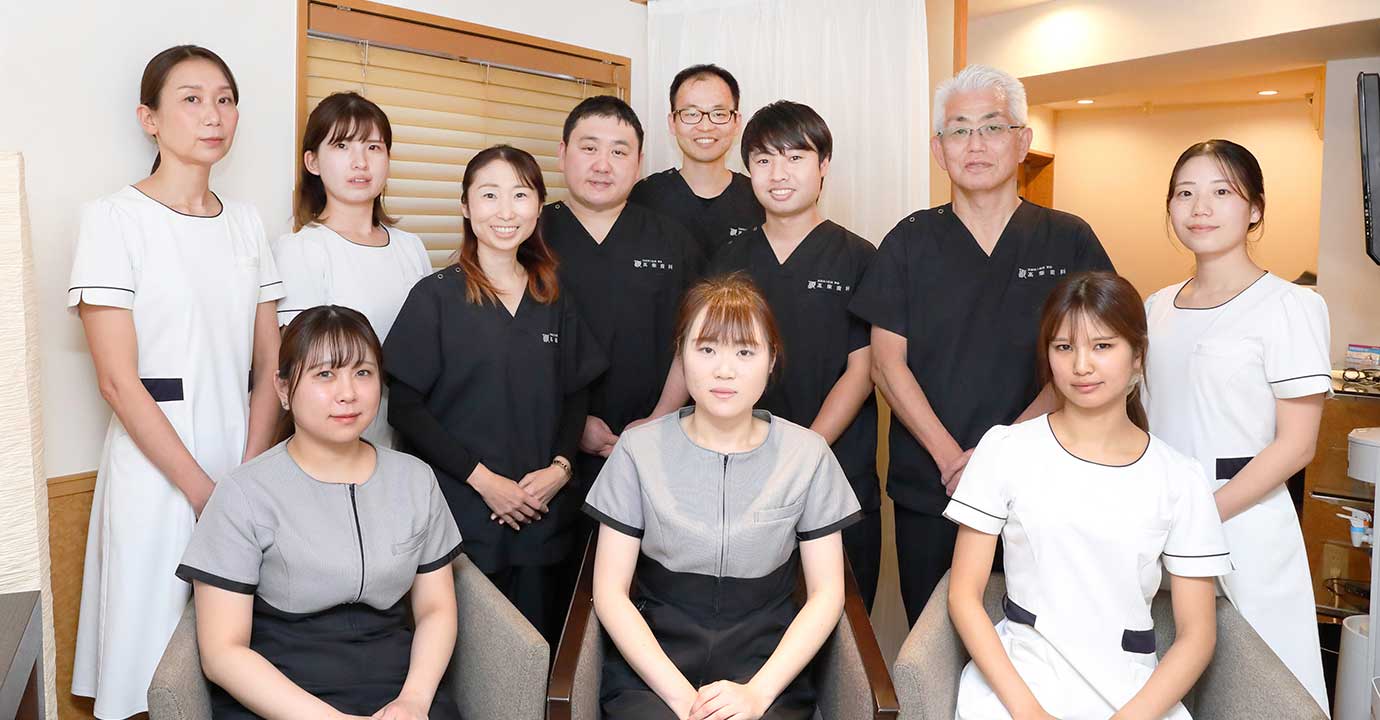 スタッフ集合写真